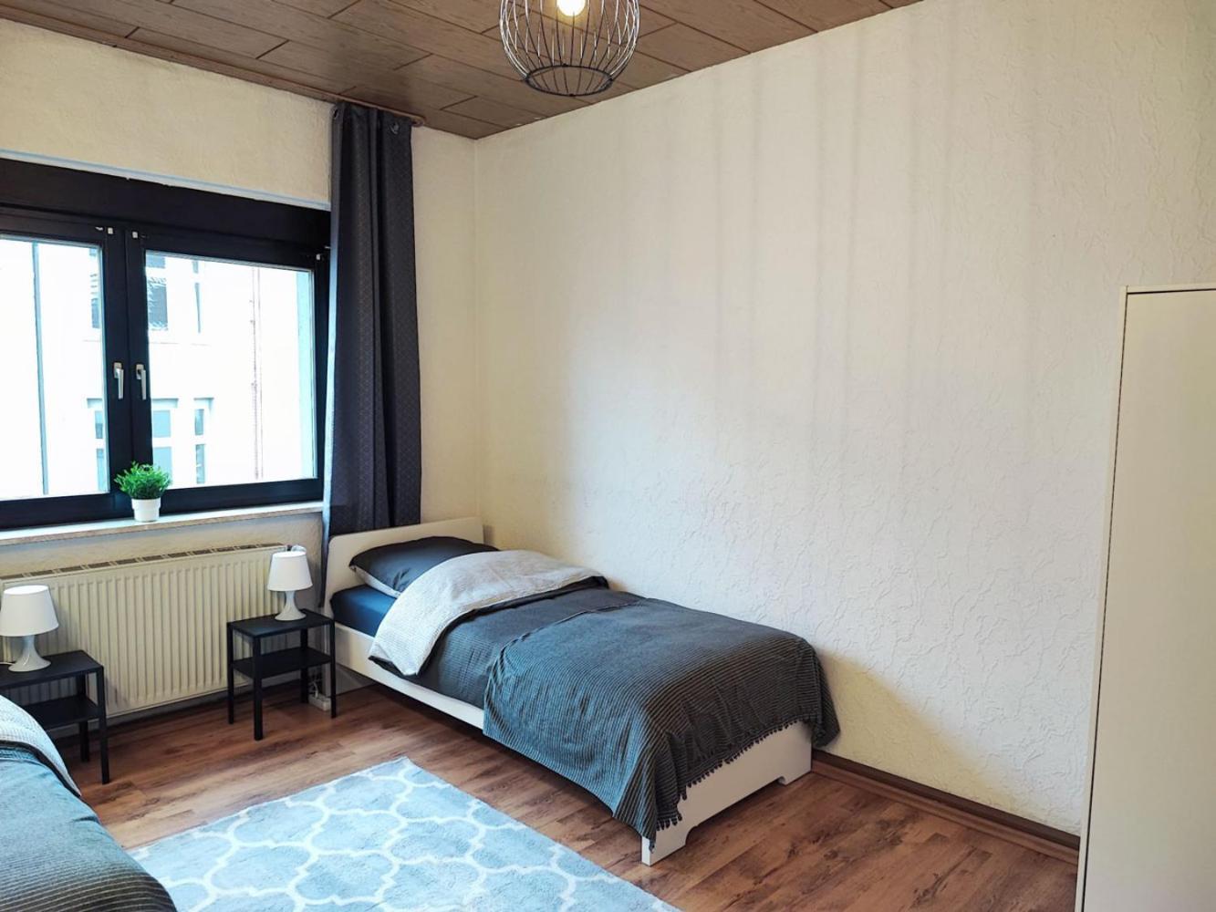 Cozy Apartment With Garden In Gelsenkirchen Exteriör bild